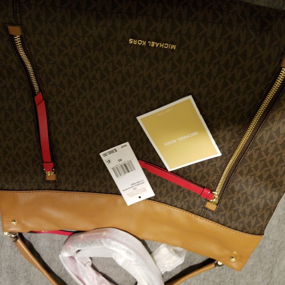 Michael Kors Hobo - Picture 3 of 4